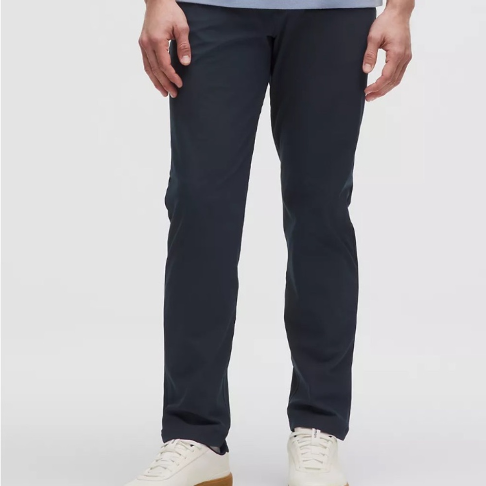 Lululemon classic fit Navy Pants